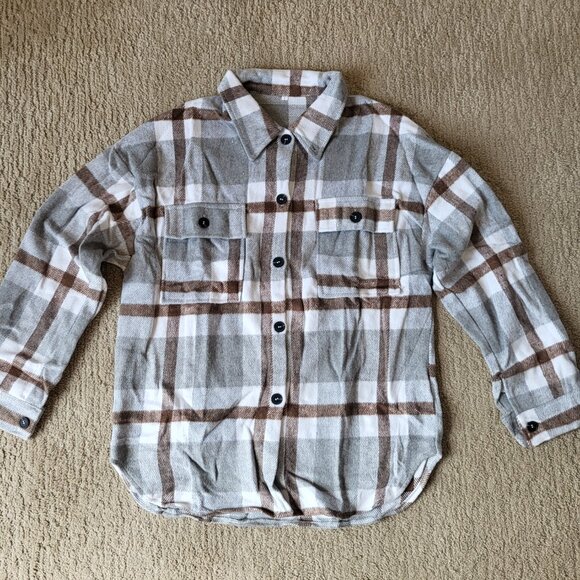 Women’s Flannel Plaid Long Sleeve Shacket – Size L – NWOT - Picture 2 of 8